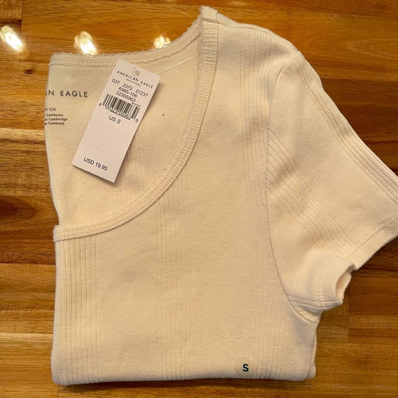 American Eagle White Cropped Tee Size S - Picture 2 of 4